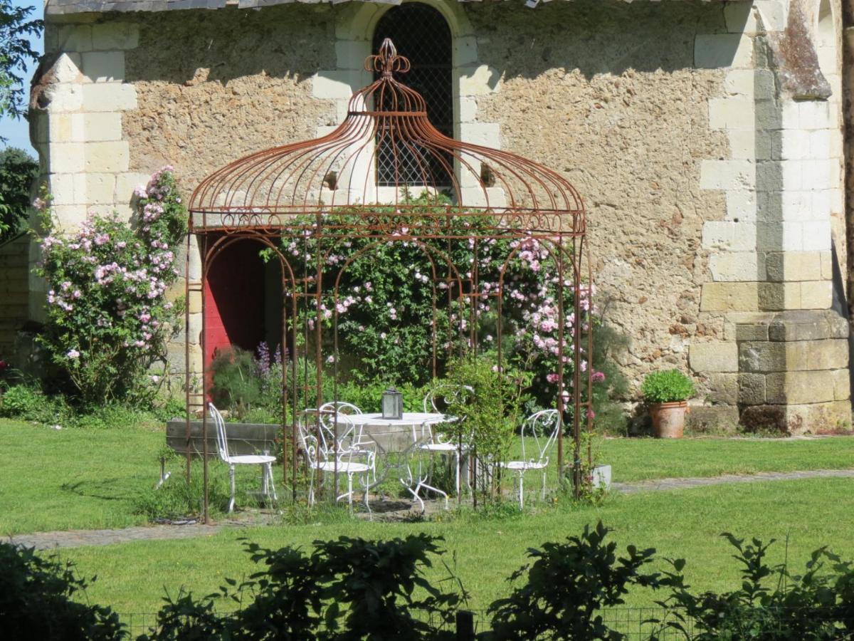 Le Chatelet Thilouze Exteriör bild
