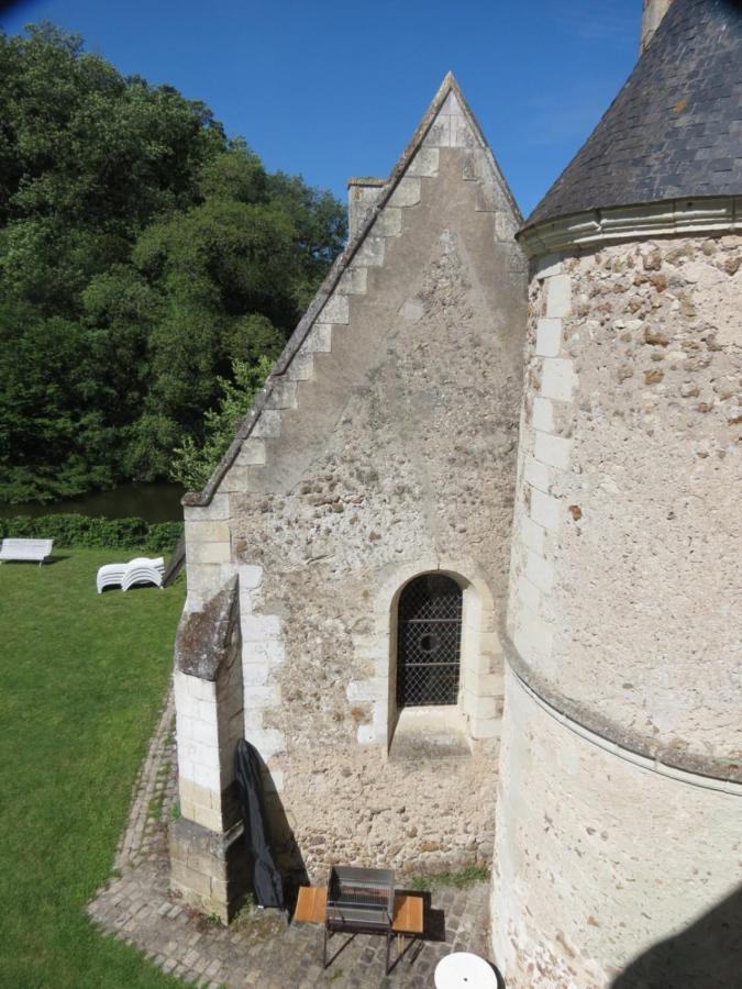 Le Chatelet Thilouze Exteriör bild