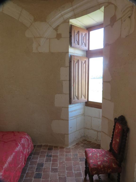 Le Chatelet Thilouze Exteriör bild