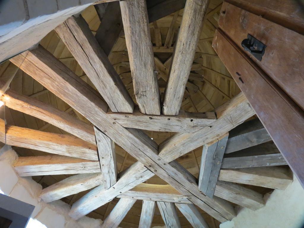 Le Chatelet Thilouze Rum bild