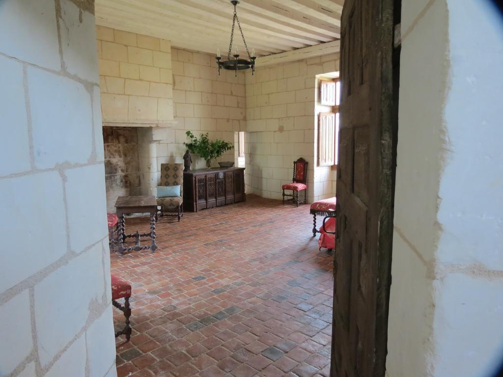 Le Chatelet Thilouze Rum bild